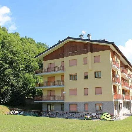 Casa Nevefiori Apartment *